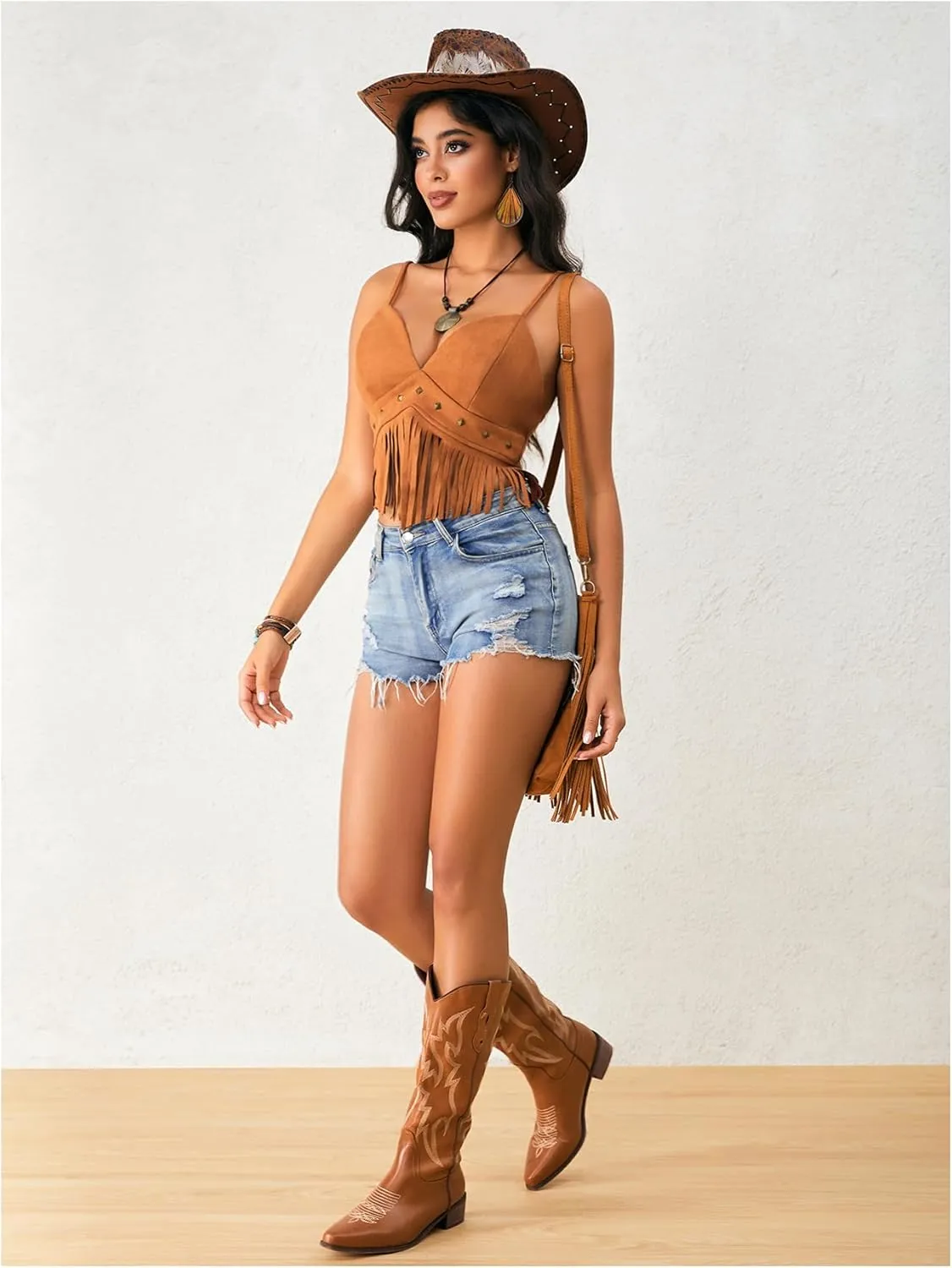 OYOANGLE Women's Y2K Fringe Sleeveless Spaghetti Strap Faux Suede Vintage Hippie Crop Top Blouse