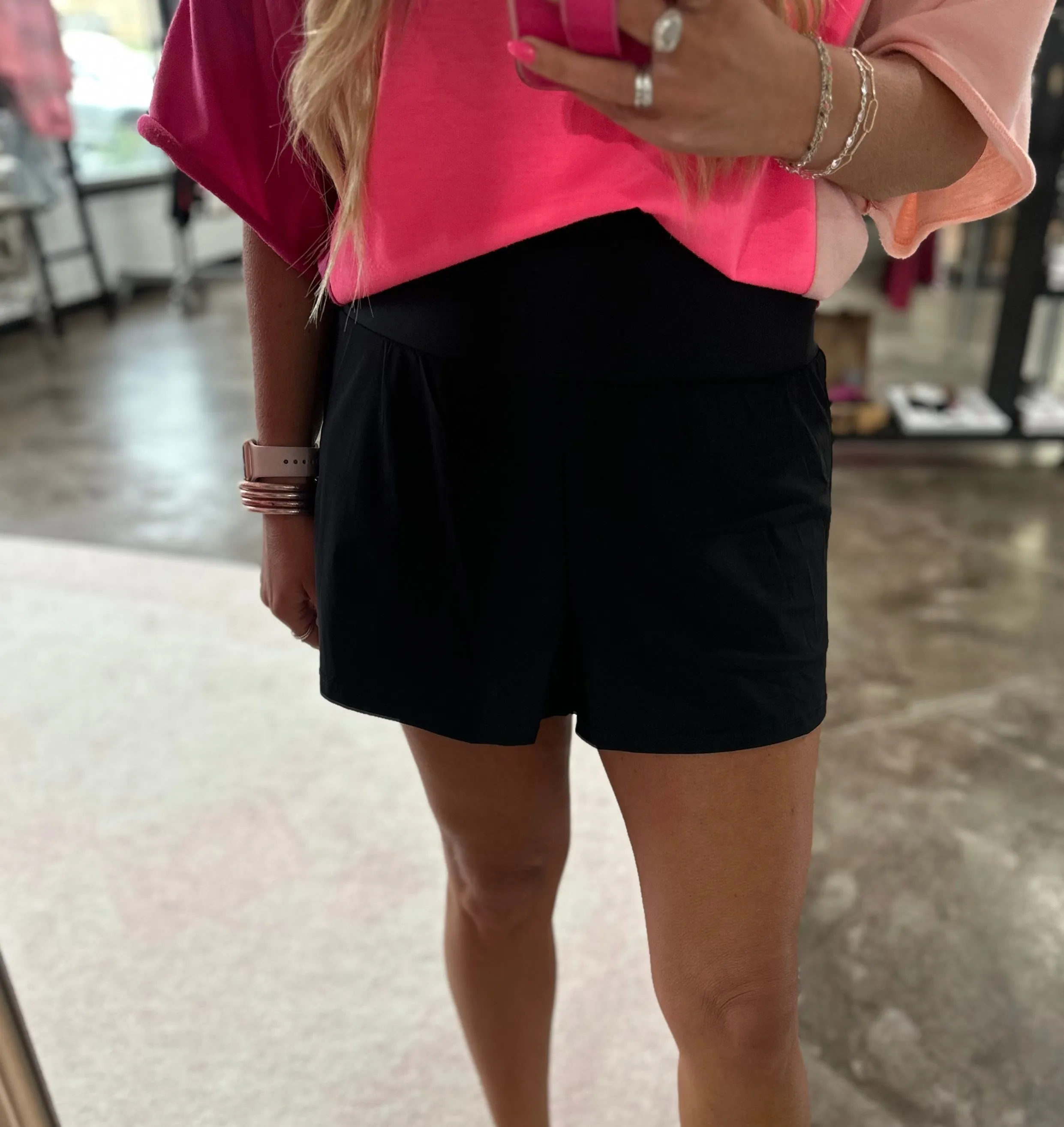 Strut Shorts