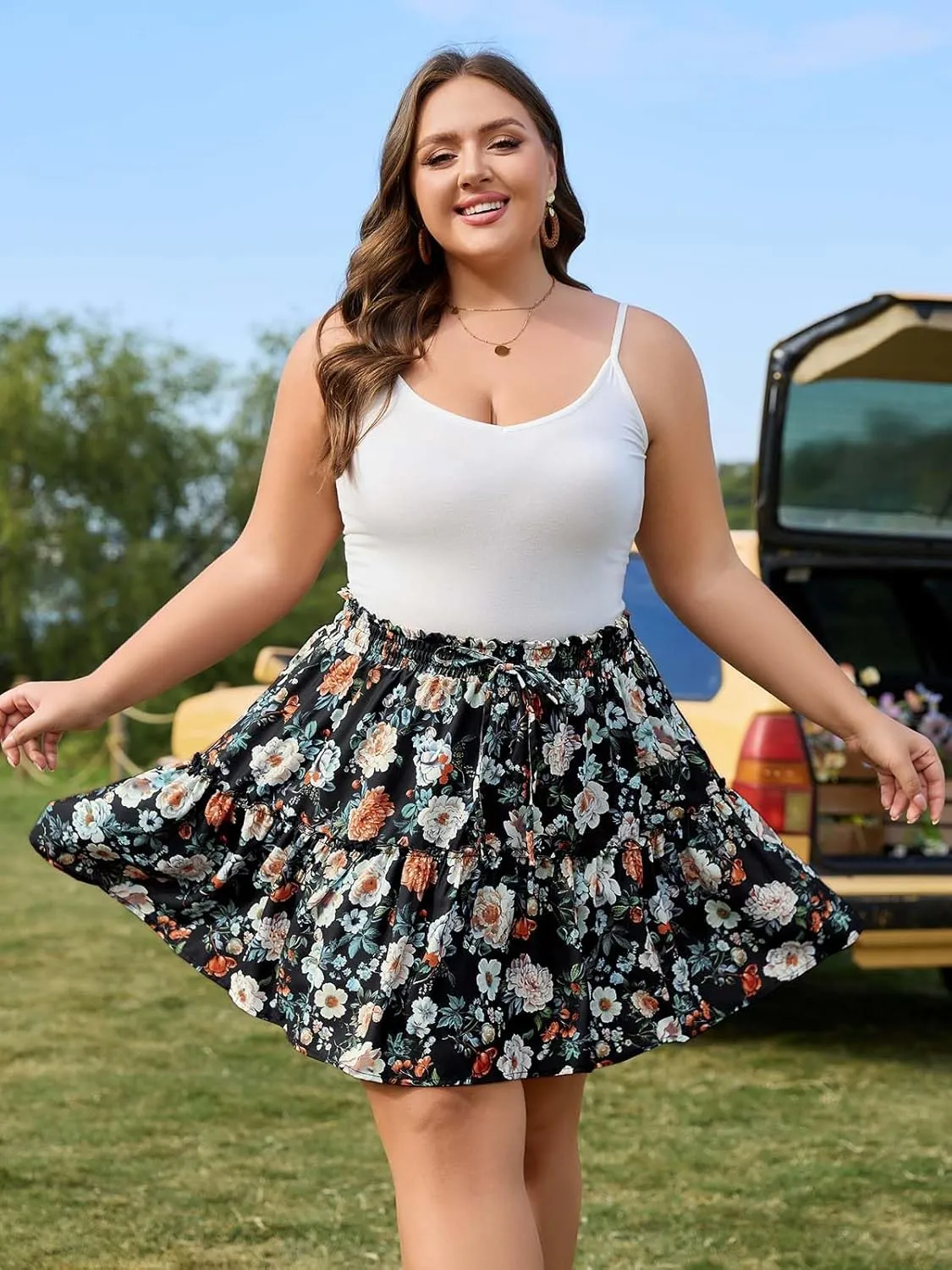 Women's Plus Size Flowy Floral Skirt Casual Boho High Waisted Ruffle Tiered Mini Skater Skirt with Shorts